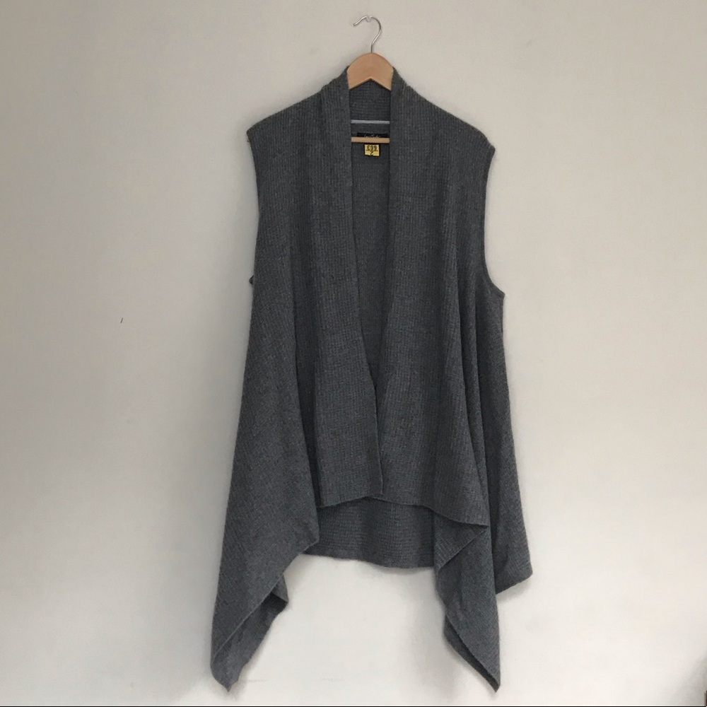 Lord & Taylor | 100% cashmere sweater vest | XL